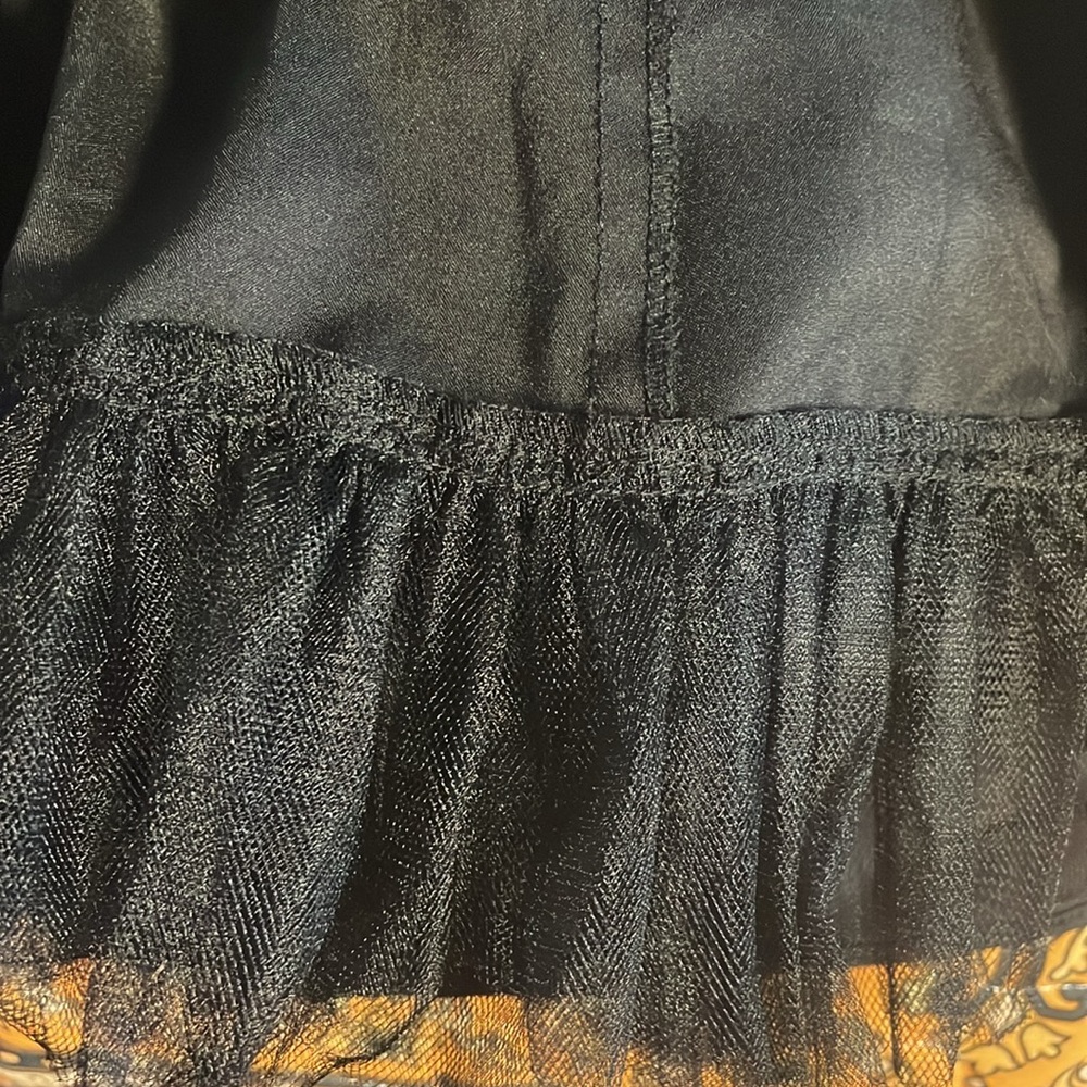 Betsey Johnson Black Ruffle Skirt Size 4 - Picture 3 of 6
